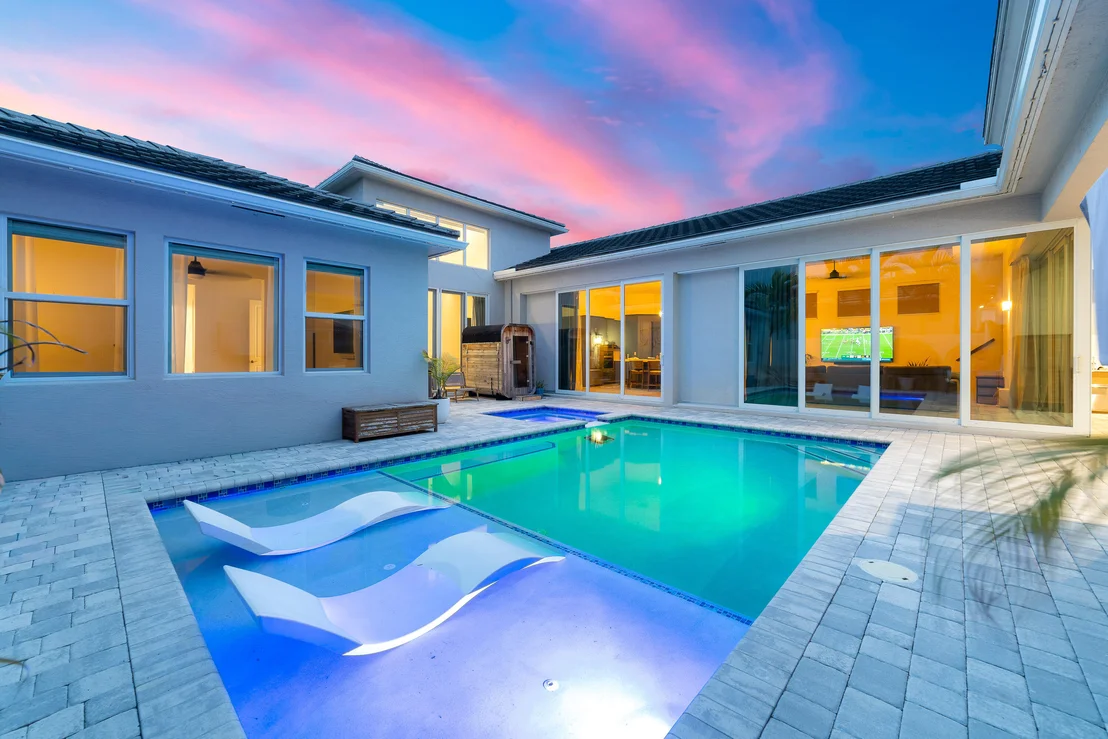 Photo of 4560 ESTATES Circle