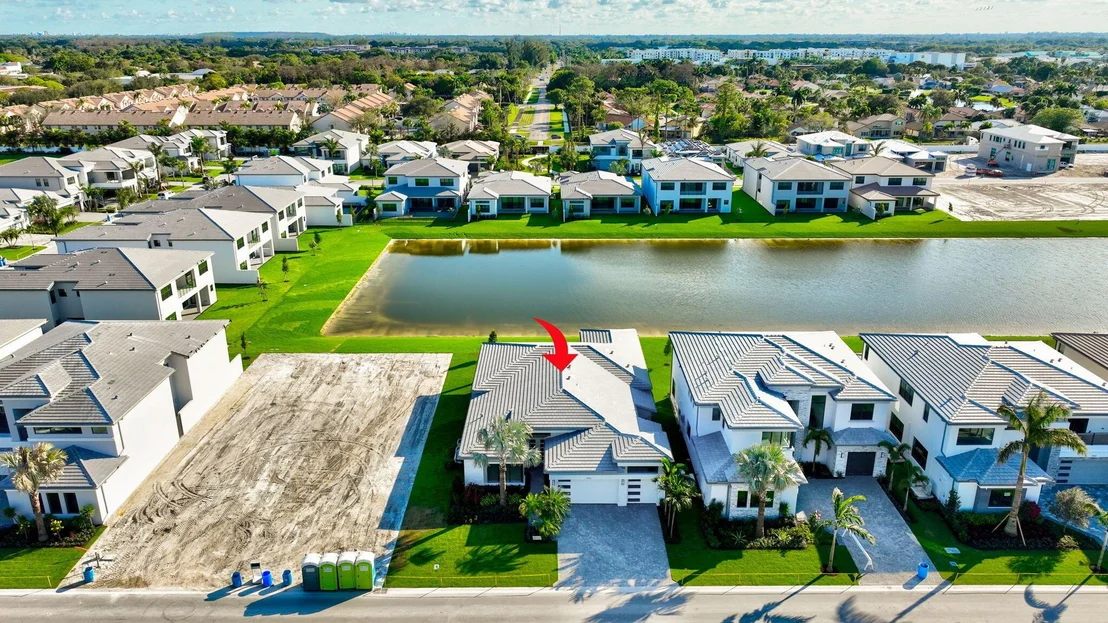 Photo of 9452 Riverside Park Drive