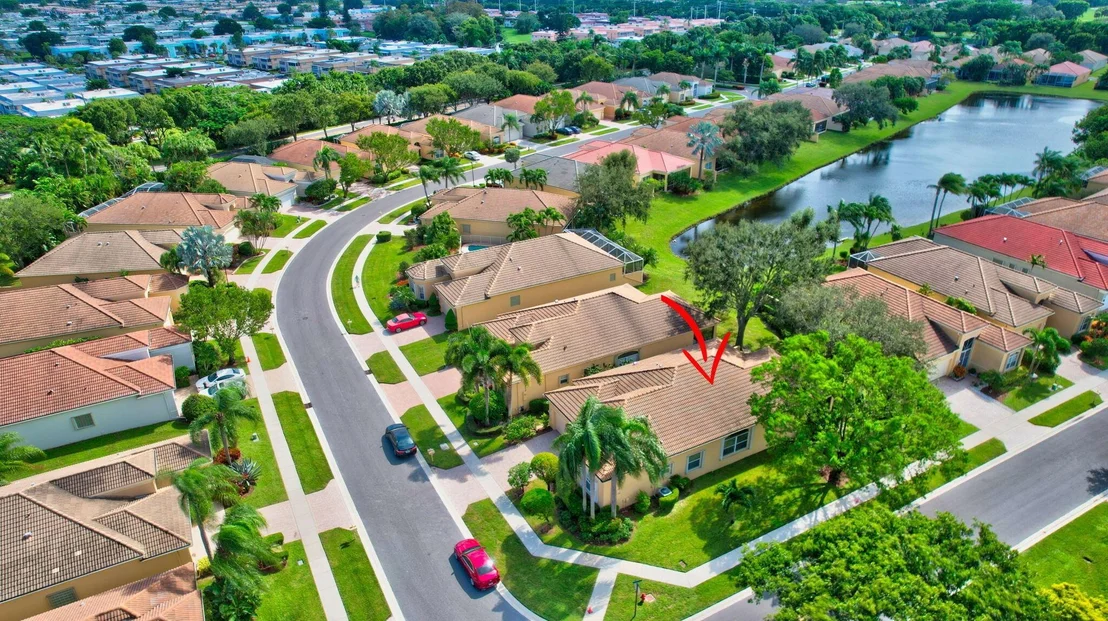 Photo of 7064 Demedici Circle