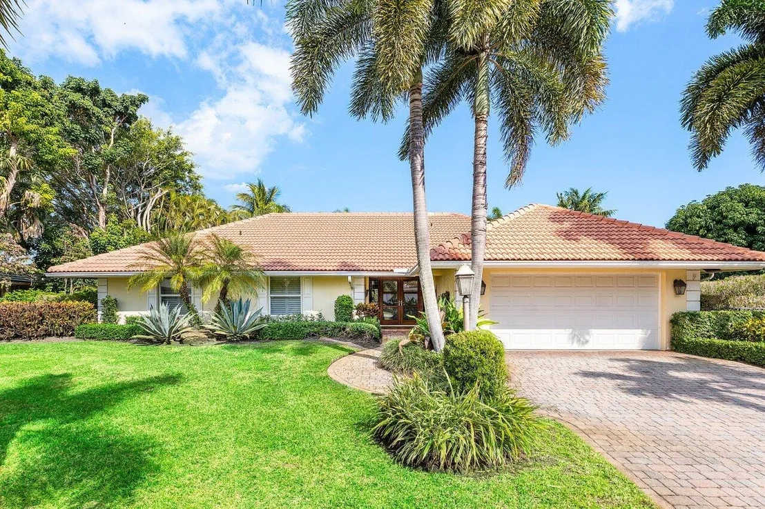 Photo of 11943 Date Palm Drive