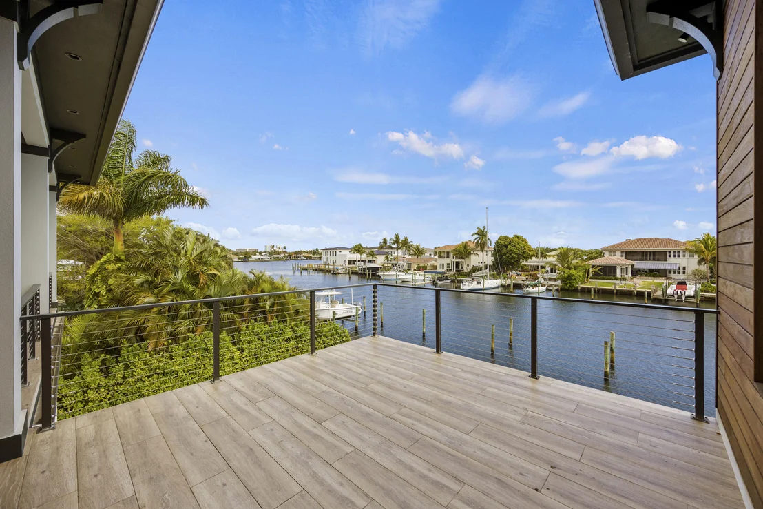 Photo of 736 Lagoon Drive