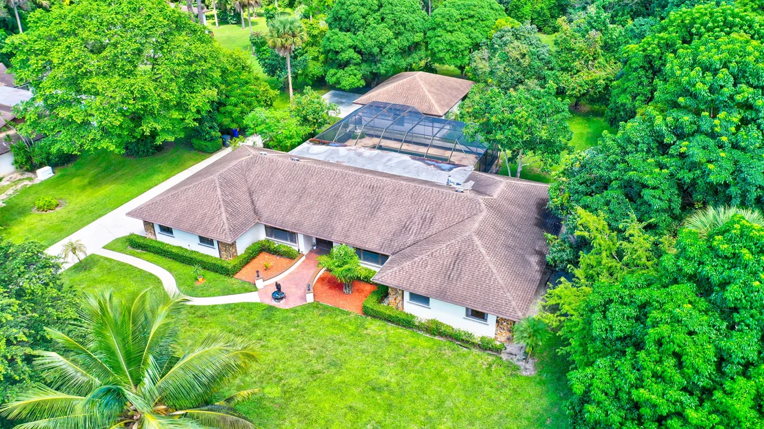 Photo of 12623 Pineacre Lane