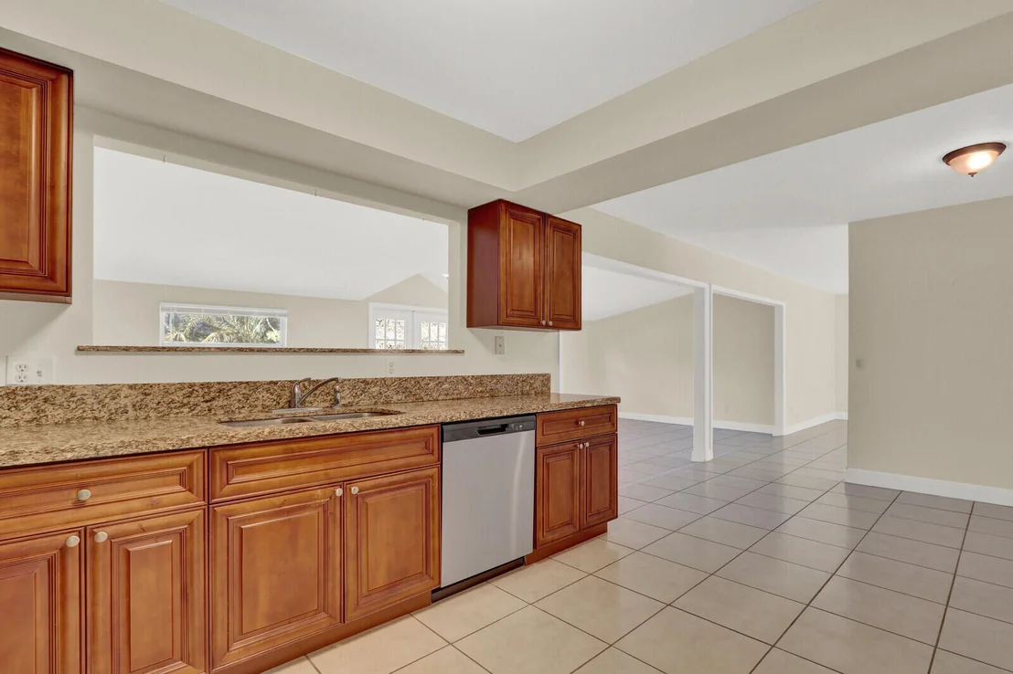 Photo of 8074 SE River Lane
