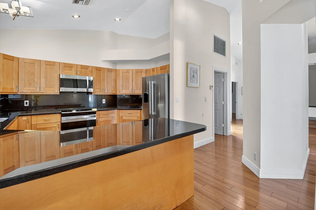 Photo of 2151 NW 60th Circle