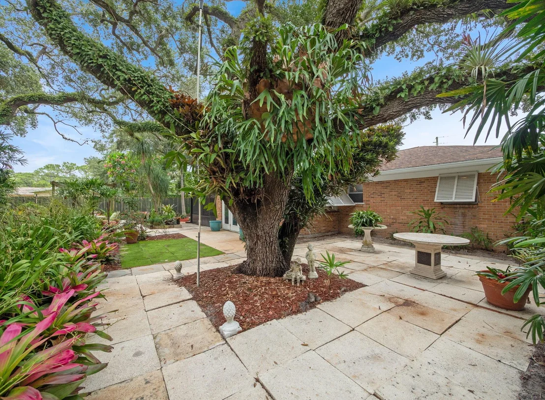 Photo of 2712 Lone Pine Road