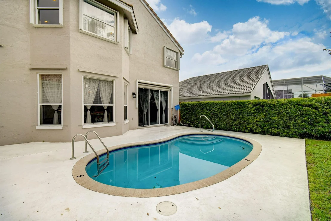Photo of 7585 Thornlee Drive