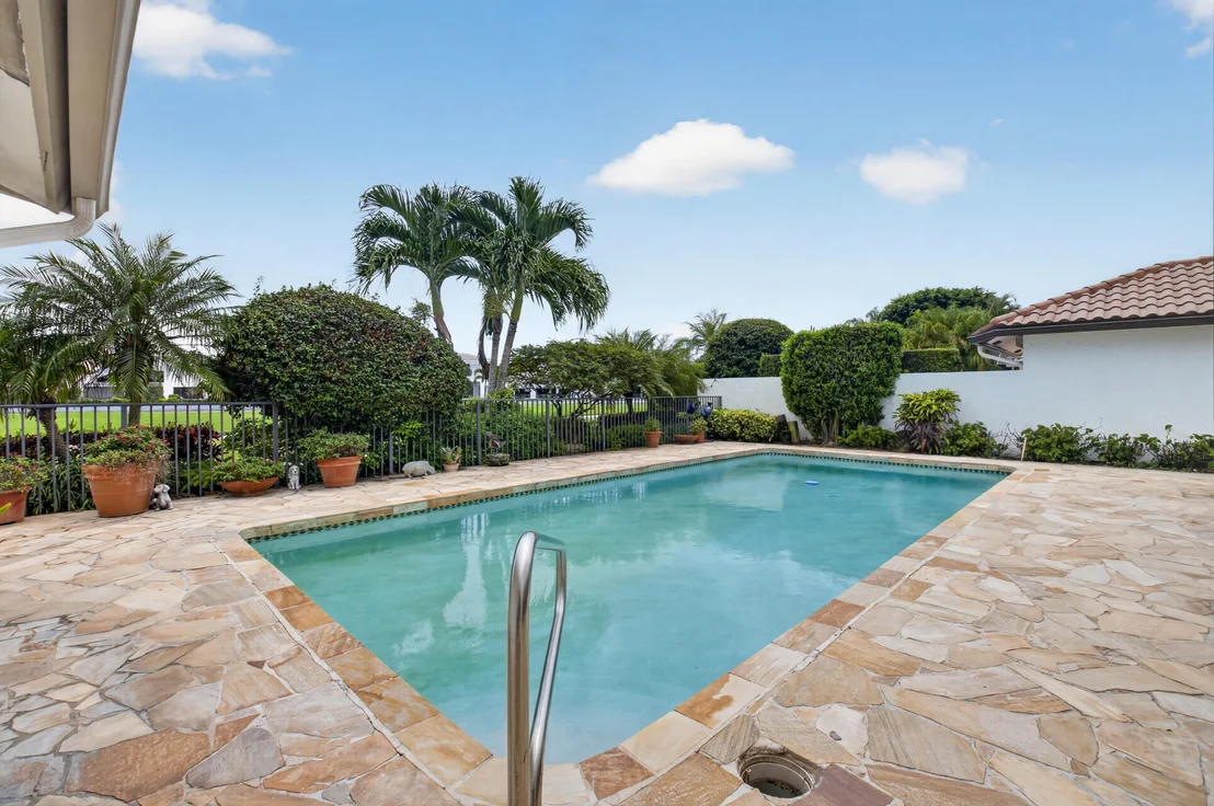 Photo of 19380 Cedar Glen Drive