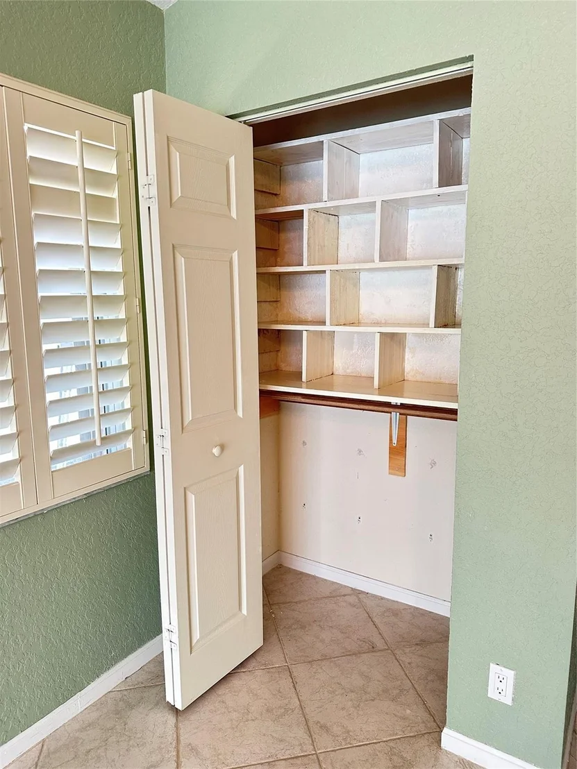 Photo of 6565 Sherbrook Drive
