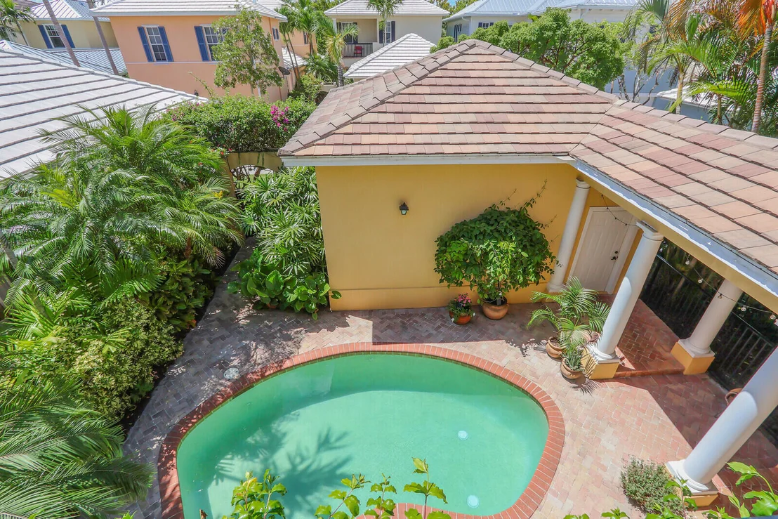 Photo of 122 Inkberry Drive