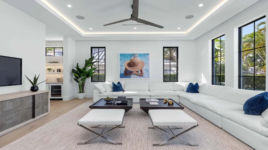 Photo of 1142 Harbor Drive