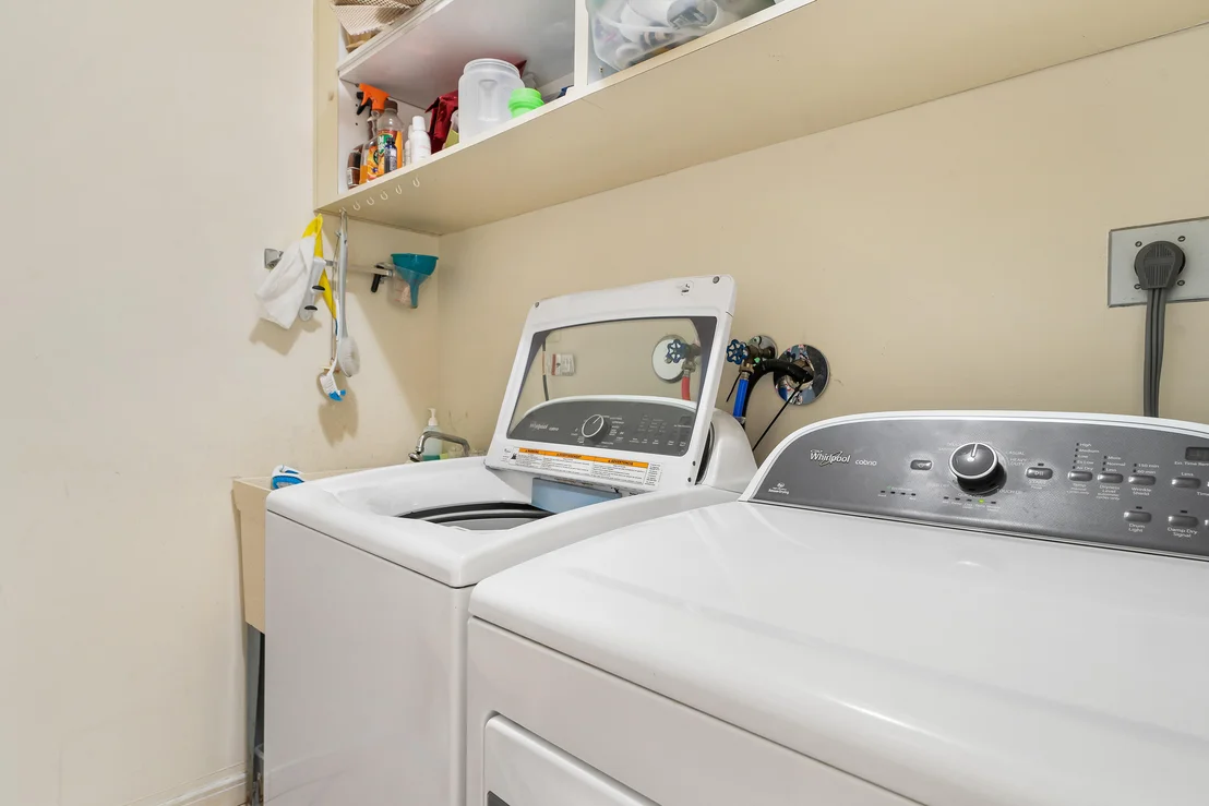Photo of 6087 Petaluma Drive