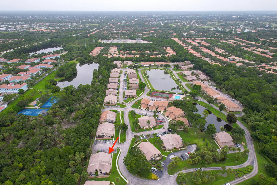 Photo of 333 Maplecrest Circle