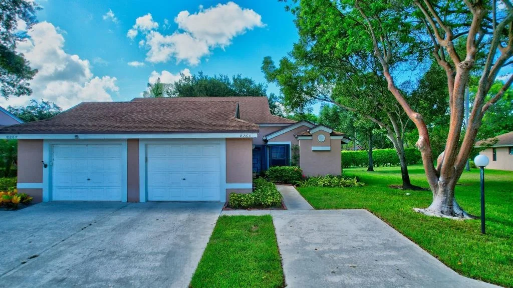 Photo of 8263 Springlake Drive