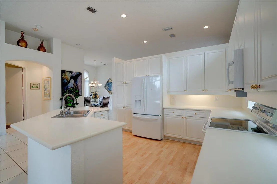 Photo of 4502 Hazleton Lane