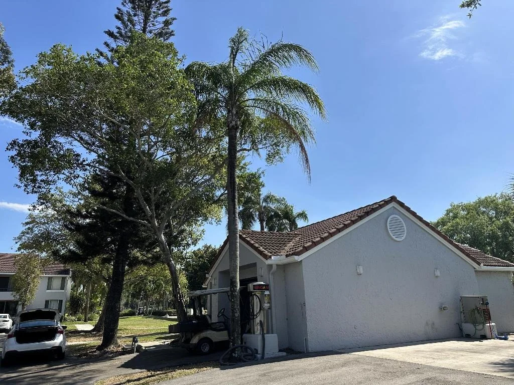 Photo of Unit 4201 at 931 Lyons Road