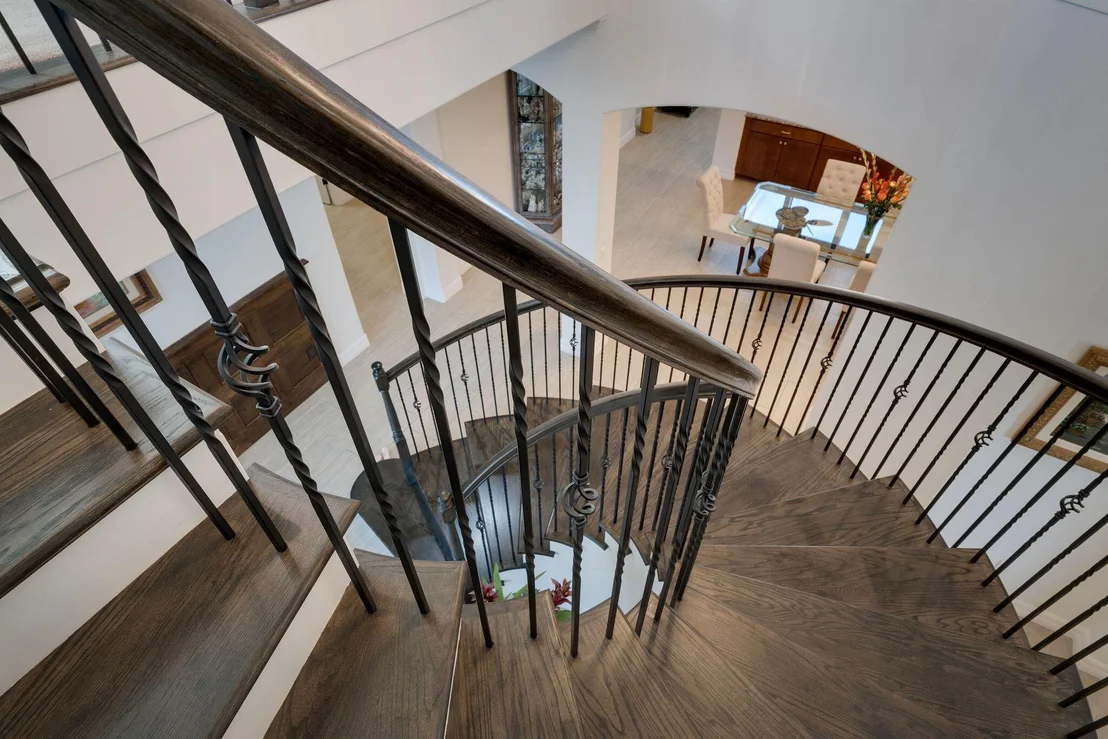 Photo of 210 Alcove Point Lane