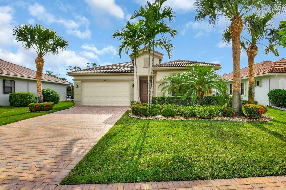 Photo of 9380 Isles Cay Drive
