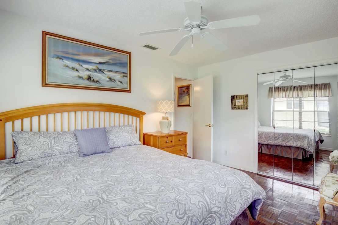 Photo of Unit B at 4350 Pear Tree Circle