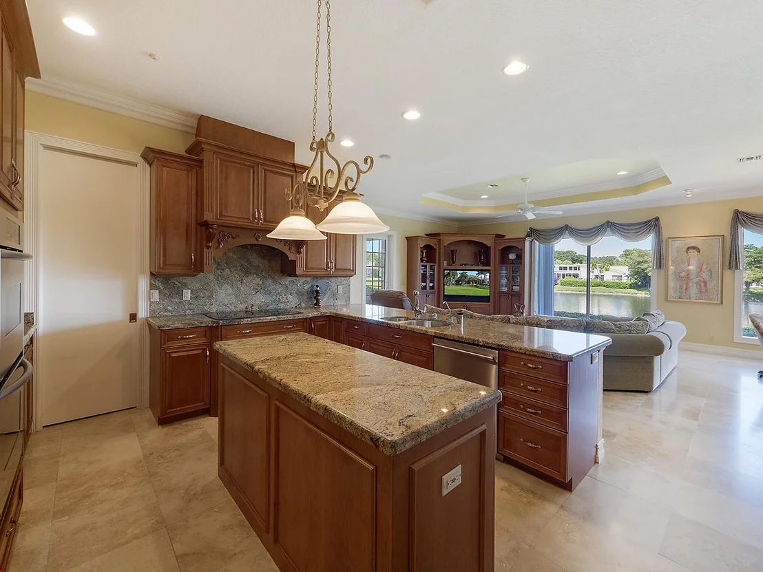Photo of 5087 Pineview Circle