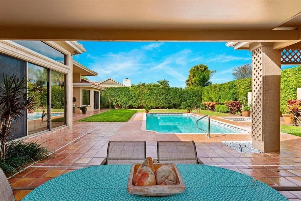 Photo of 7291 Valencia Drive