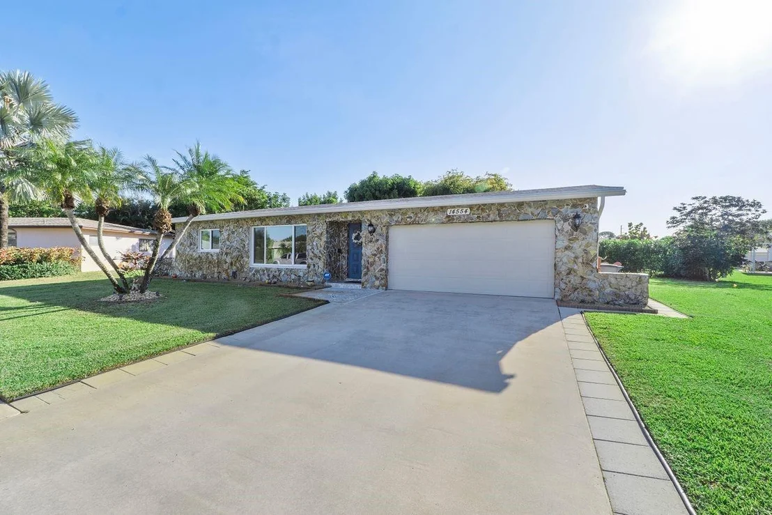 Photo of 14554 Springside Lane