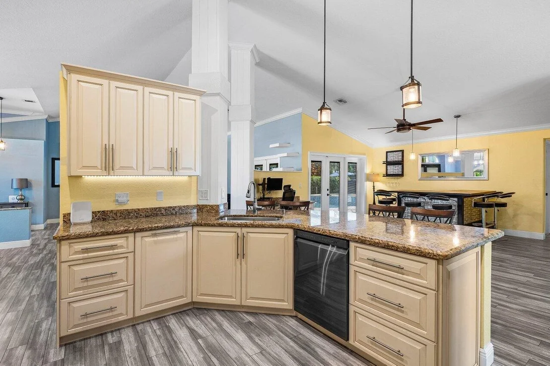 Photo of 6569 Blue Bay Circle