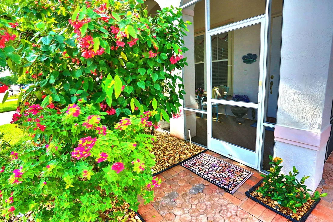 Photo of 8218 Bellafiore Way