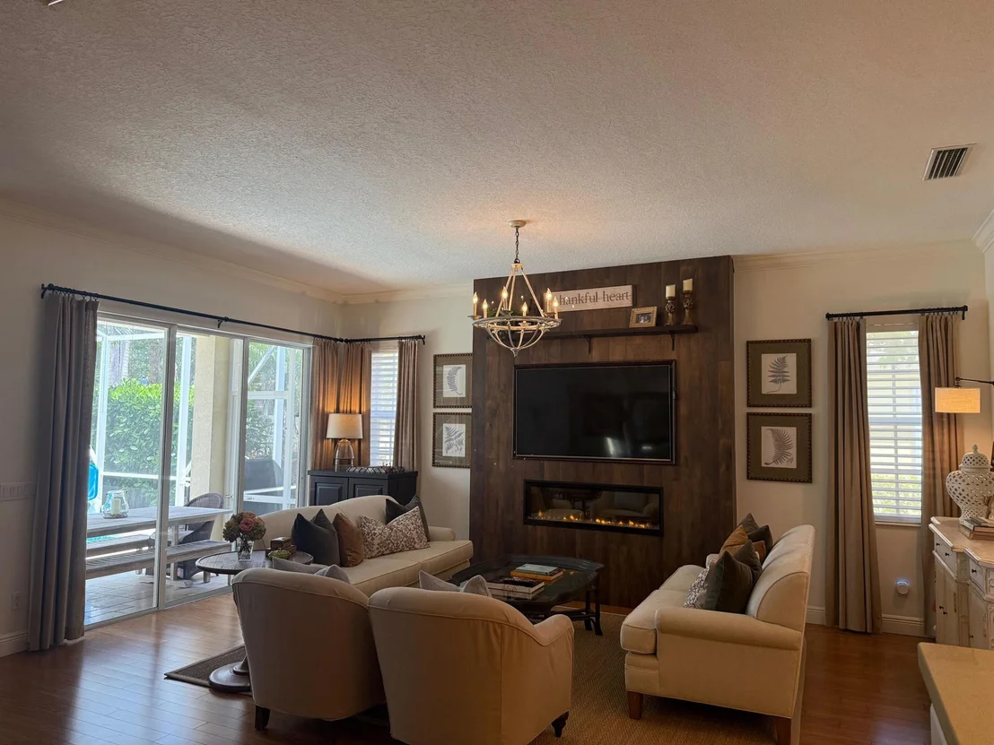 Photo of 415 San Remo Drive