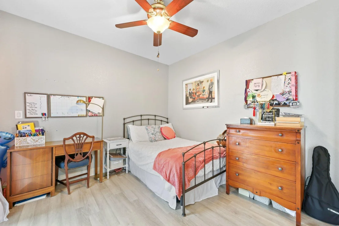 Photo of 19090 Skyridge Circle