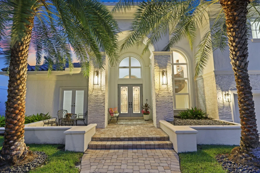 Photo of 917 Iris Drive