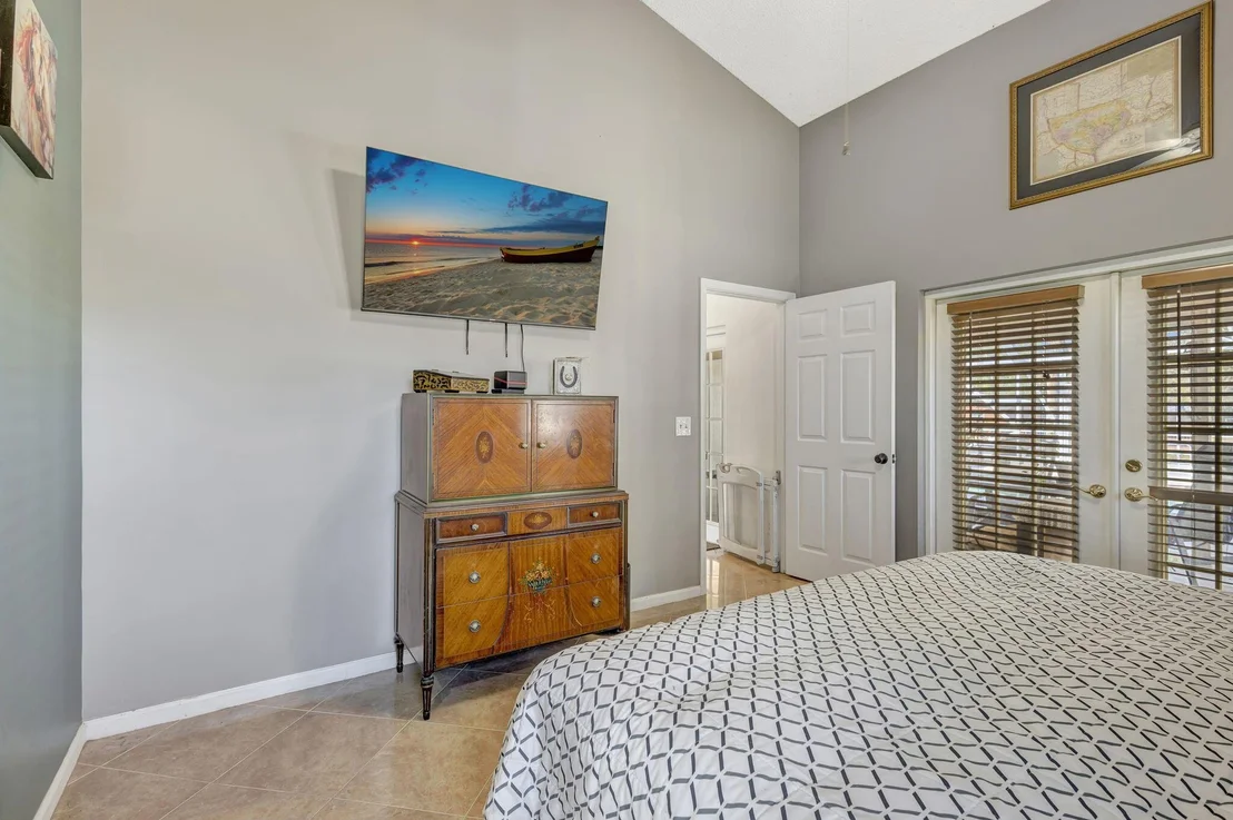 Photo of 4783 Windmill Road