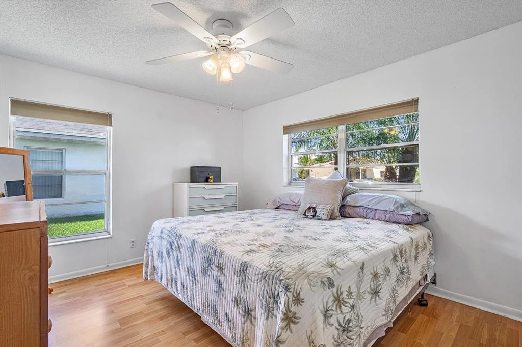 Photo of 6184 Stanley Lane