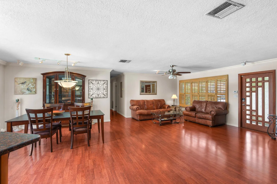 Photo of 101 SE 14th Street