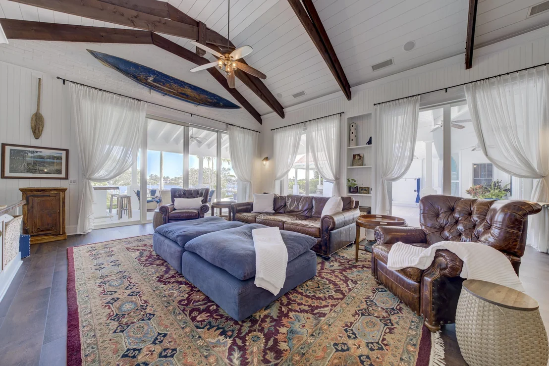 Photo of 5270 Pennock Point Road