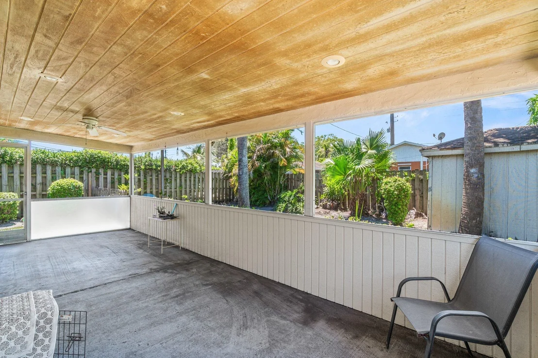 Photo of 7731 4th Terrace