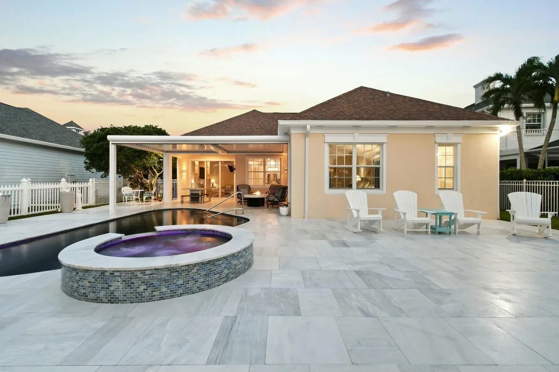 Photo of 196 Barbados Drive
