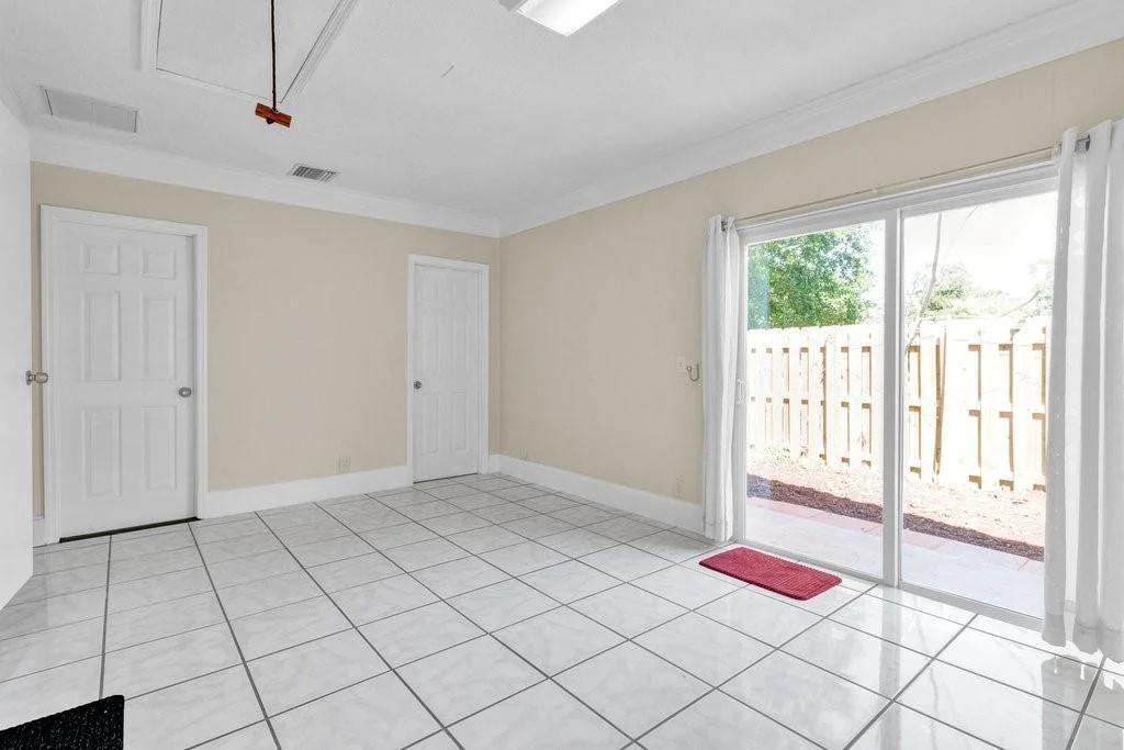 Photo of 291 Easy Street