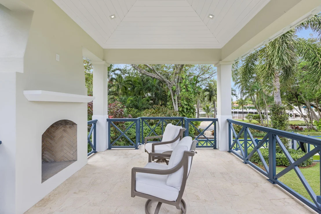 Photo of 1222 N Ocean Boulevard