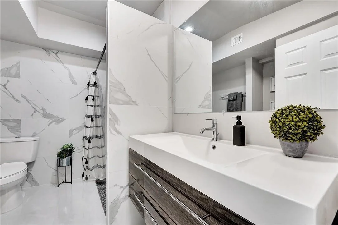 Photo of 700 NE 3rd Avenue