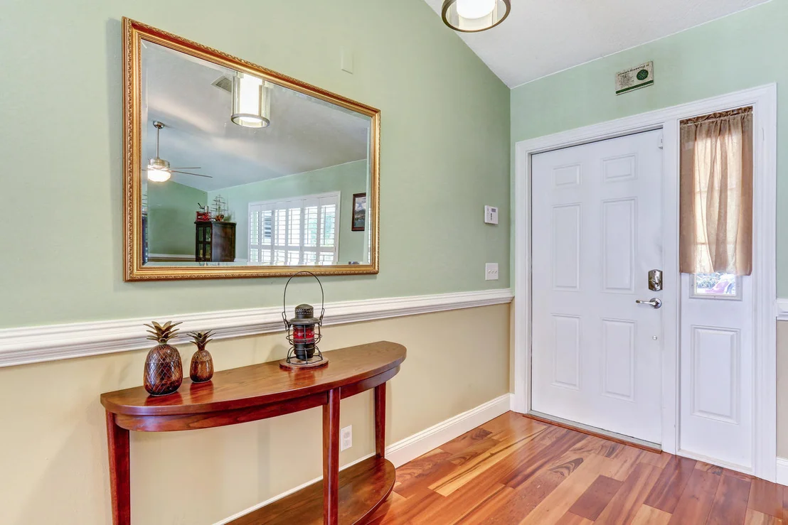 Photo of 780 Juniper Place