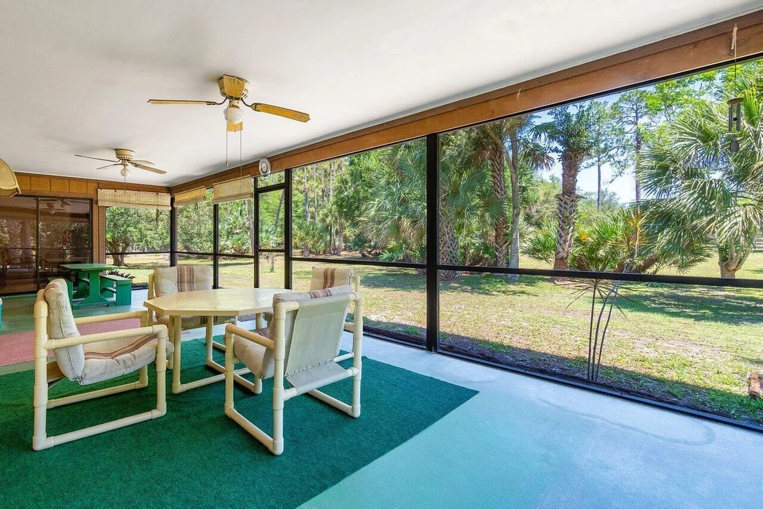 Photo of 15094 Timberlane Place