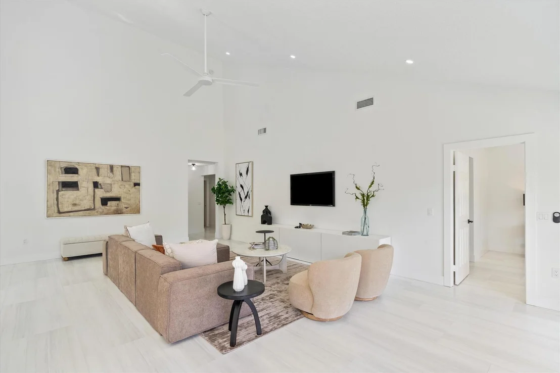Photo of 105 Landward Drive