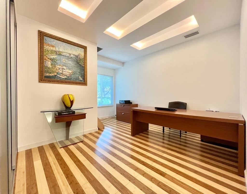 Photo of 214 River Park Drive
