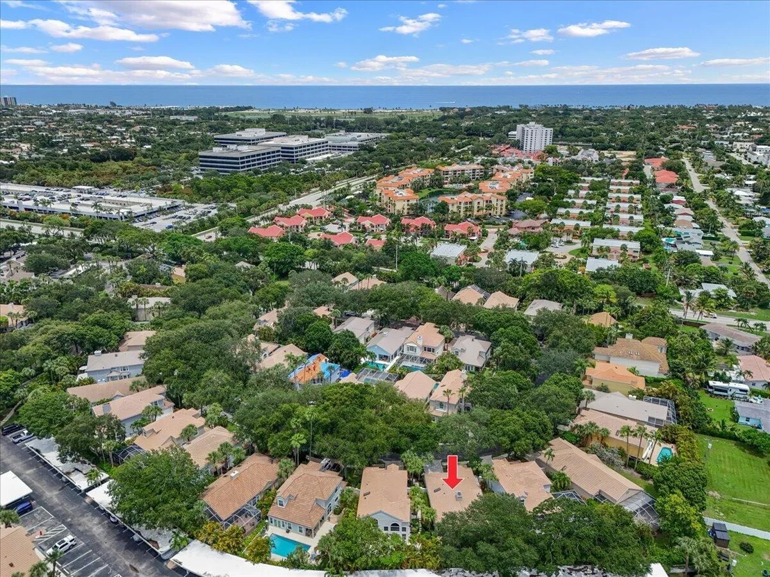 Photo of 21 Grand Bay Circle
