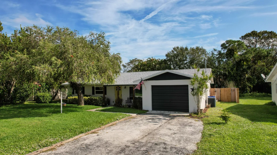 Photo of 186 23rd Avenue