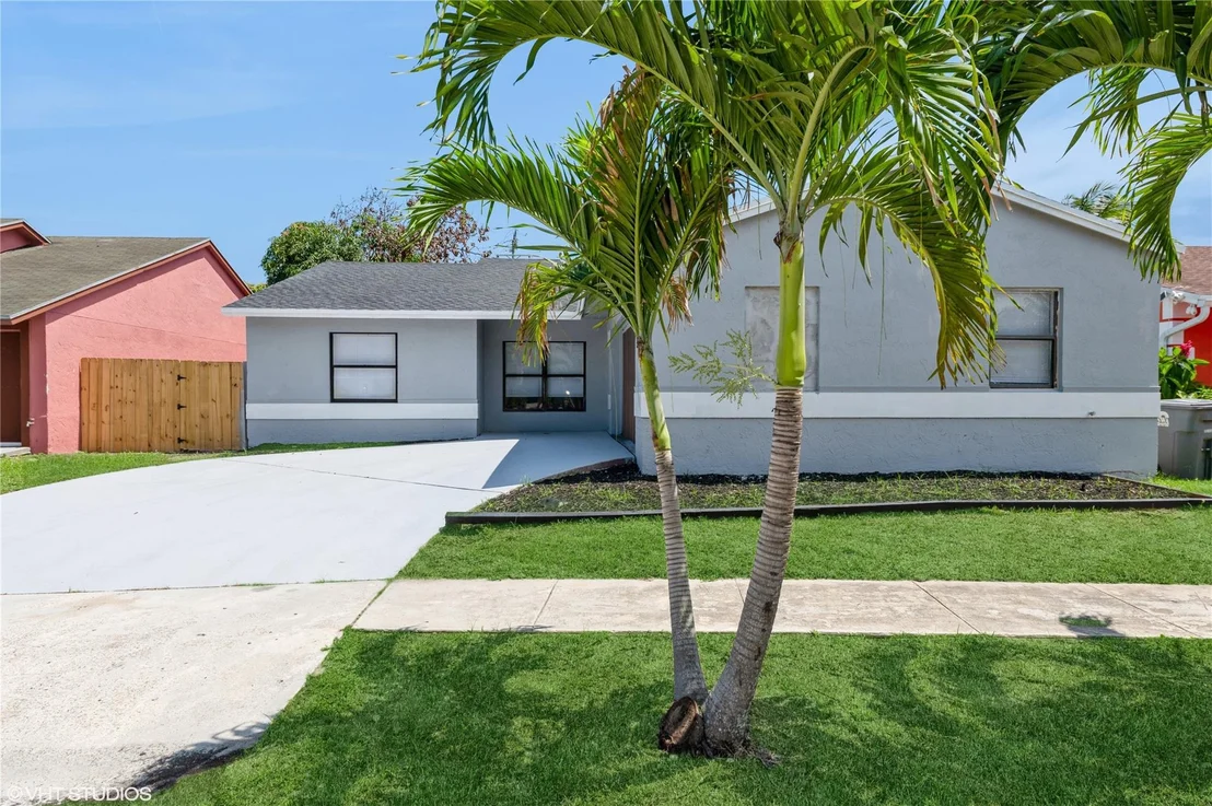 Photo of 7334 Willow Spring Circle