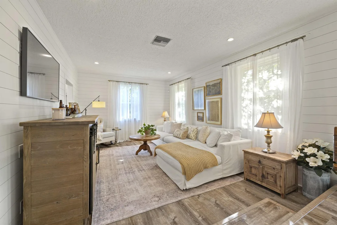Photo of 15660 121st Terrace N