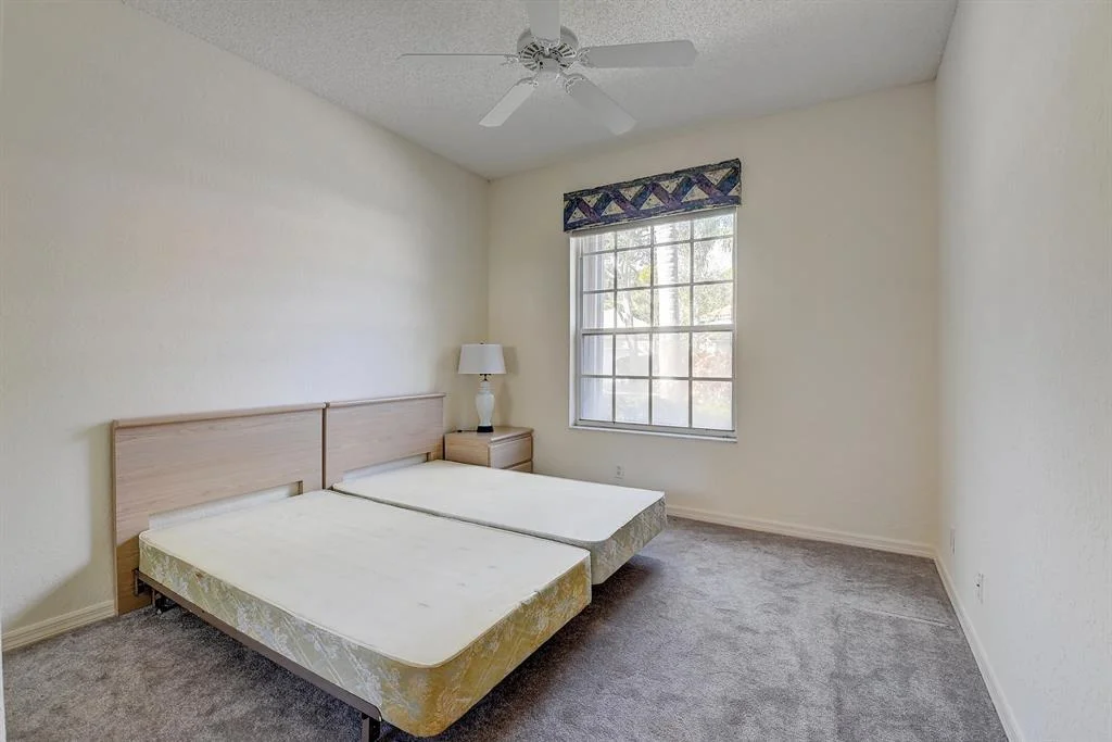 Photo of 5214 Brookview Drive