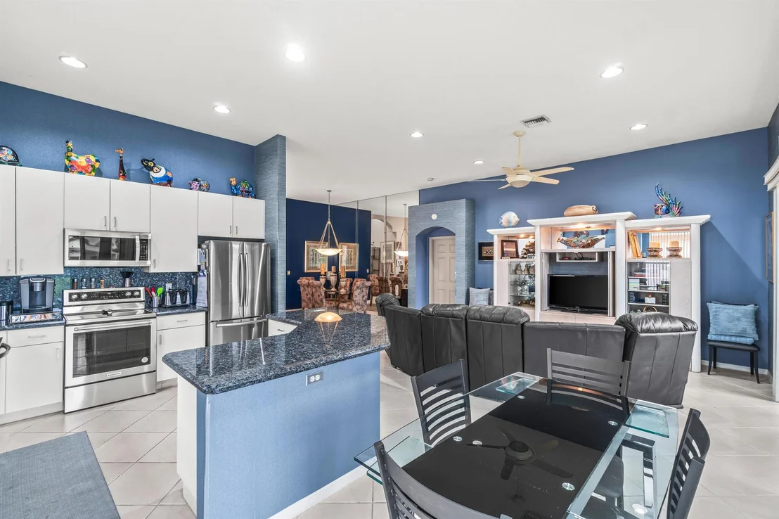 Photo of 7117 Modena Drive