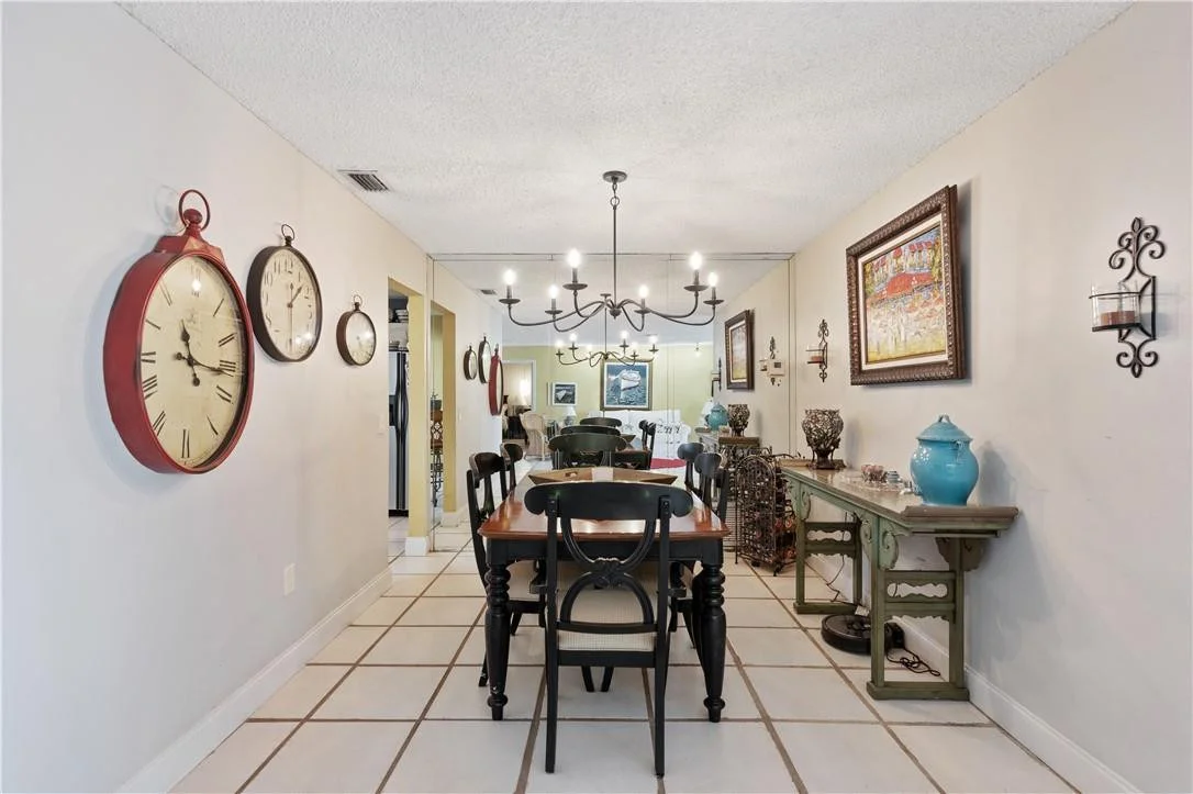 Photo of 10551 Sunset Strip